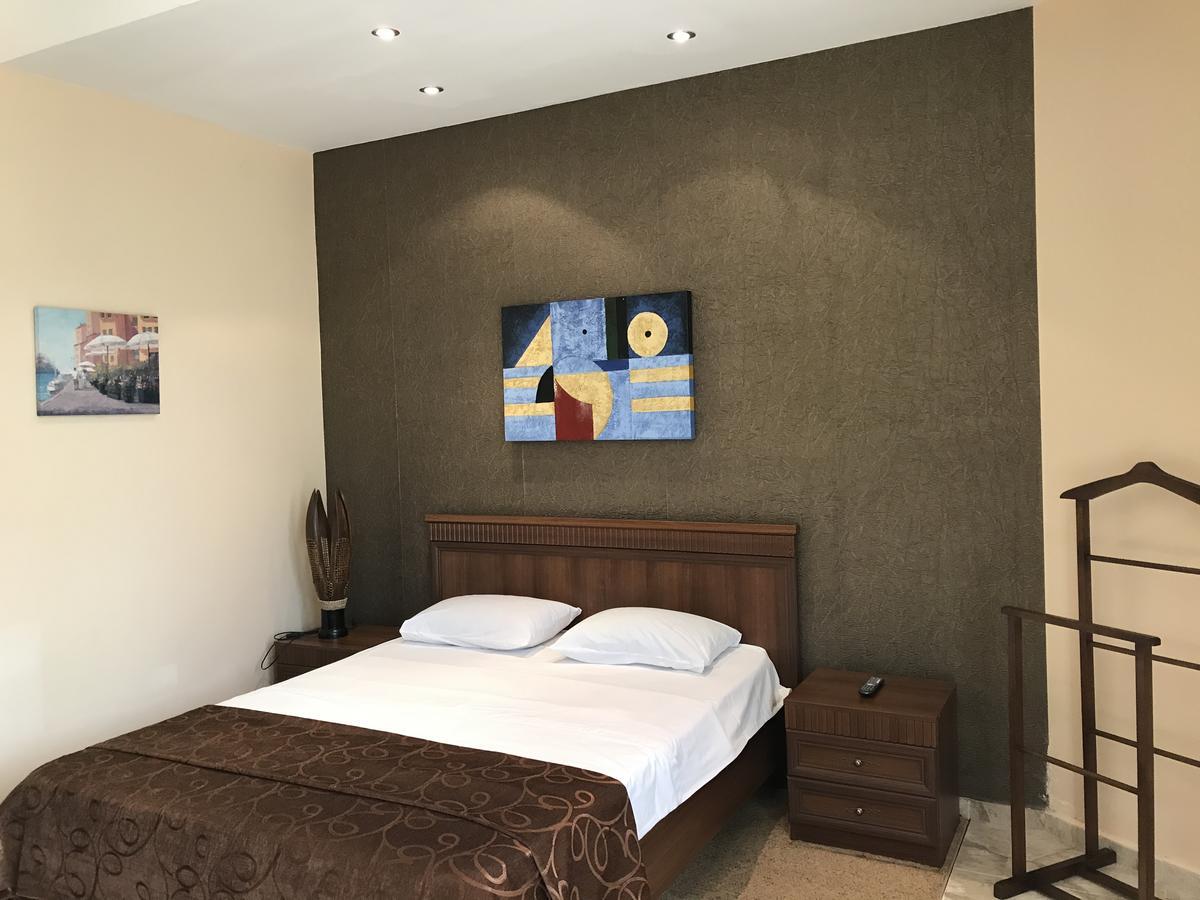 Hotel Condori コブレチ エクステリア 写真